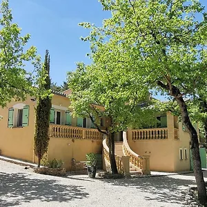 Du Petit Bois Appartement Faucon (Vaucluse)
